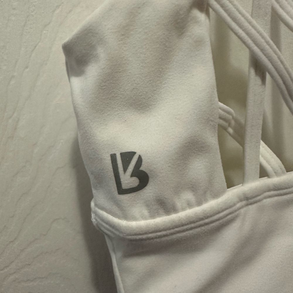 BuffBunny White Strappy Sports Bra - Picture 5 of 6